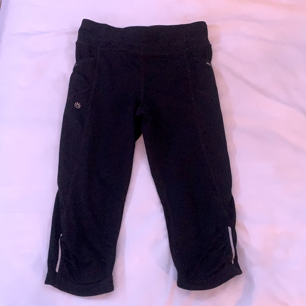 Athleta girl cropped leggings